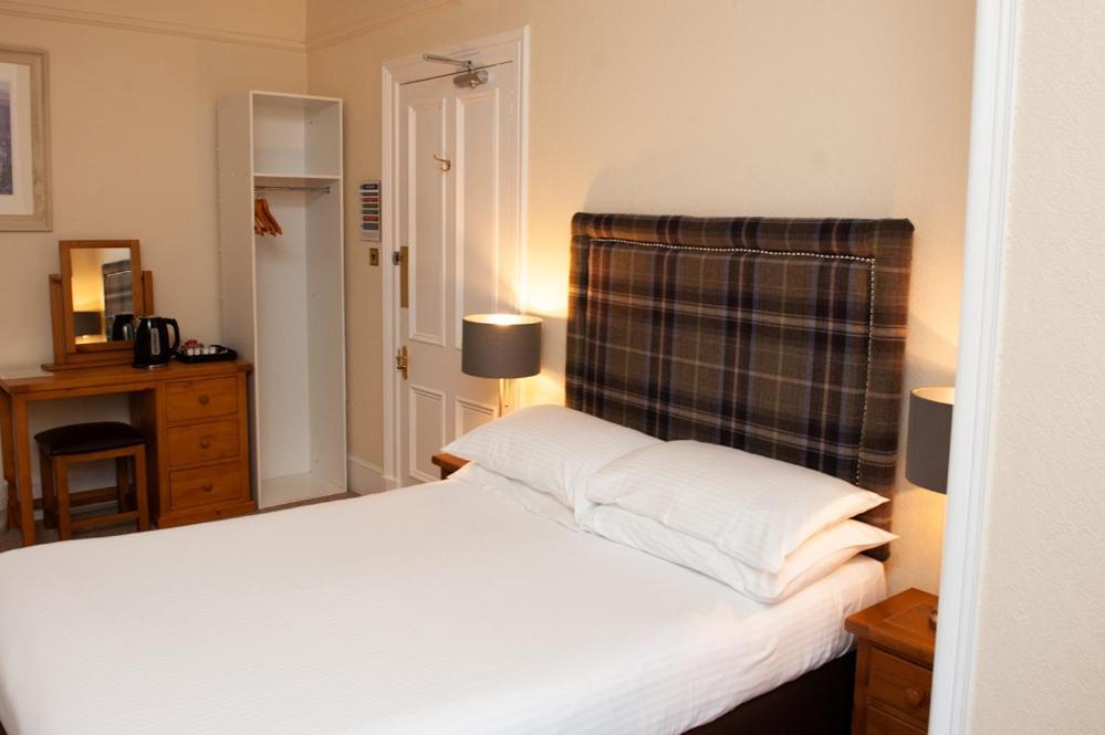 Alban And Abbey House Hotel Inverness Bilik gambar